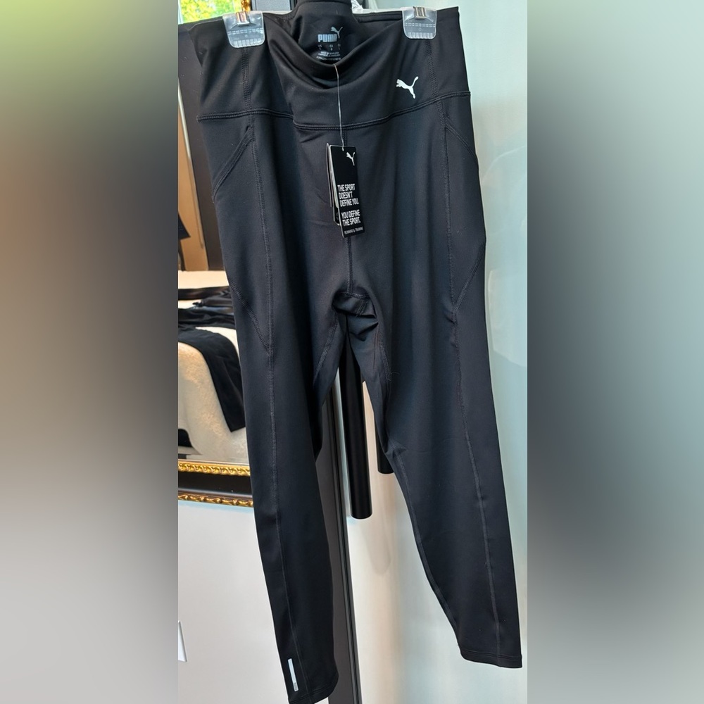 Women’s Puma active wear pants